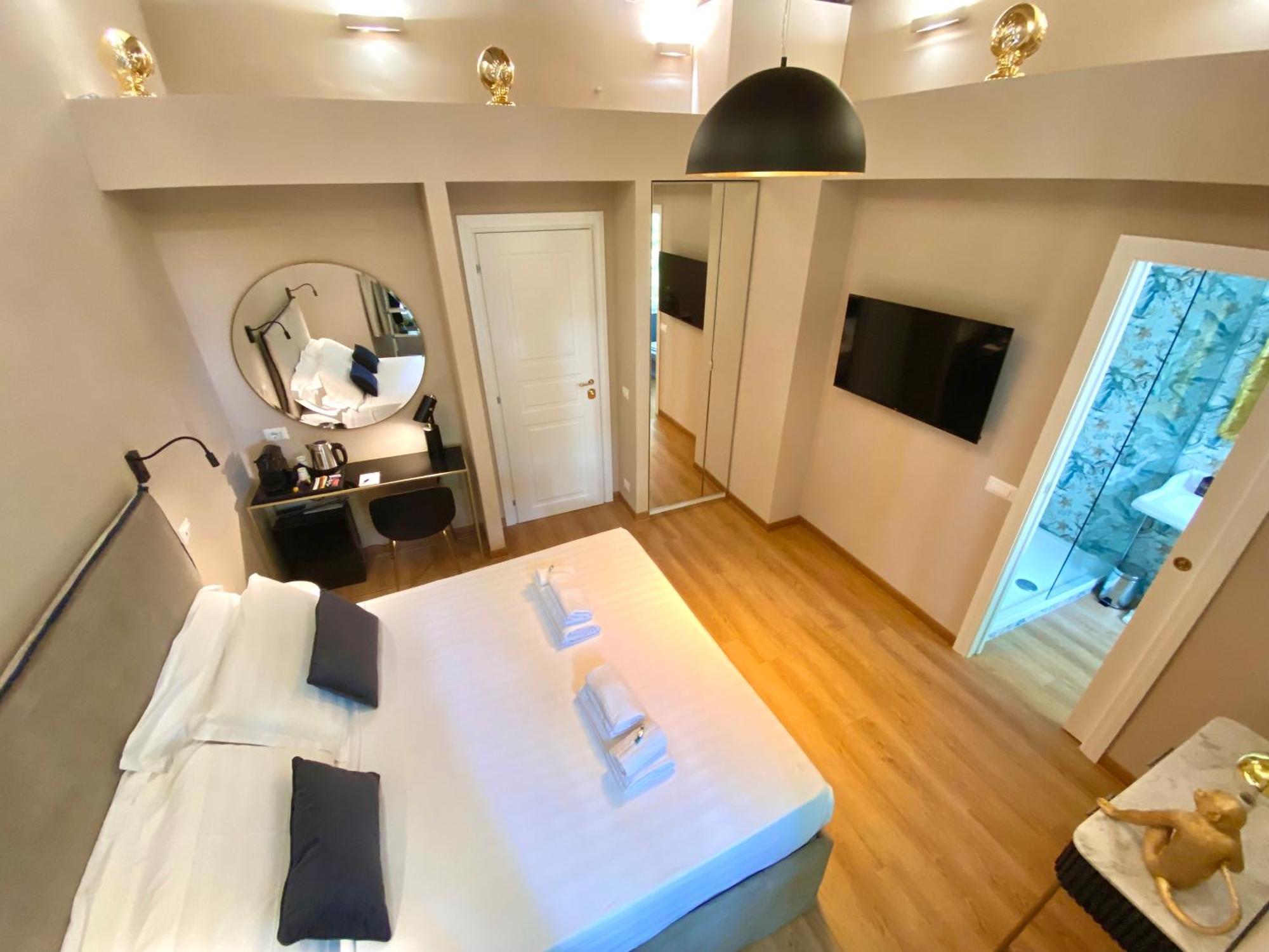 Queen Of Rome Luxury Rooms Roma Exterior foto