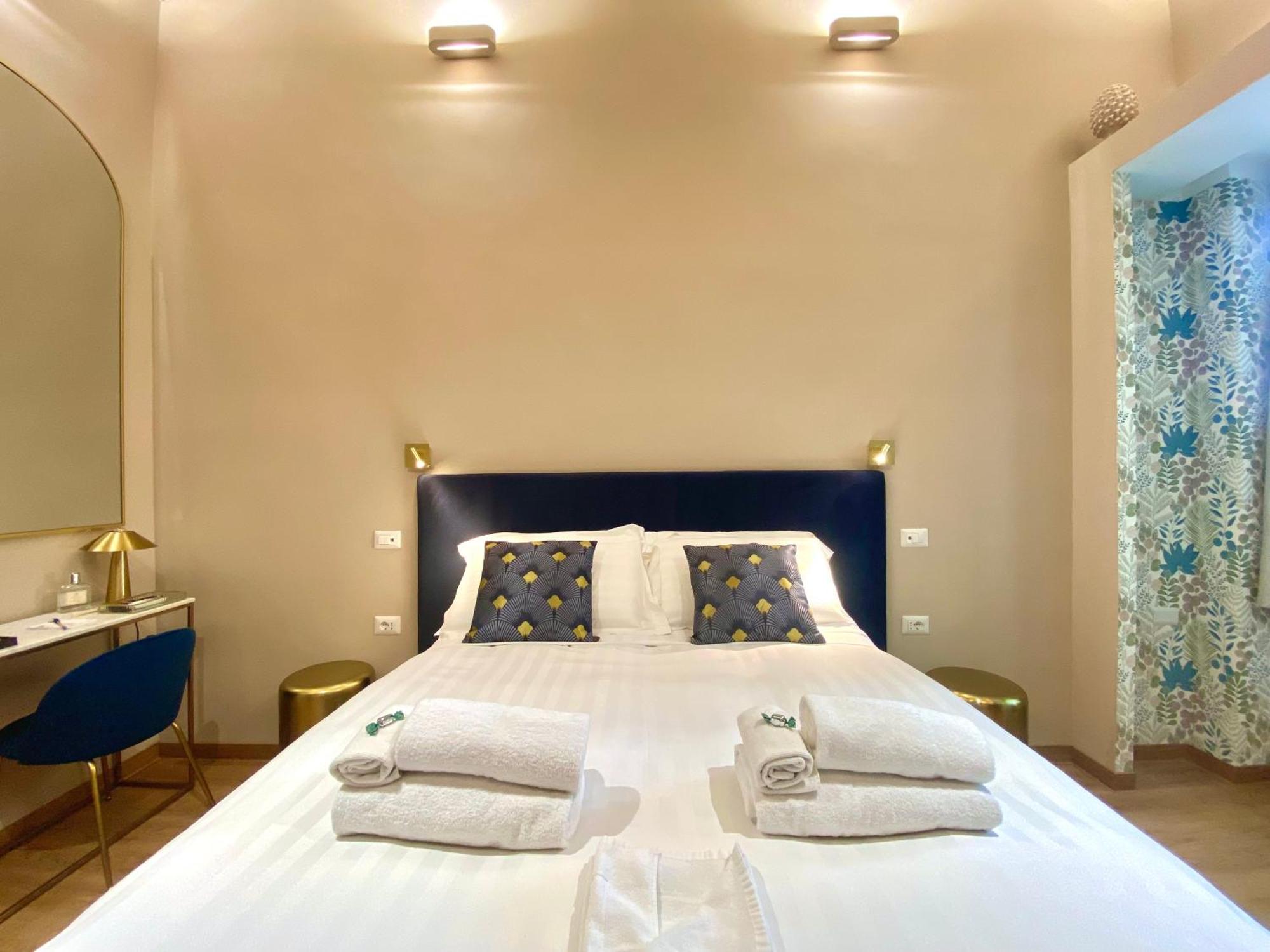 Queen Of Rome Luxury Rooms Roma Exterior foto
