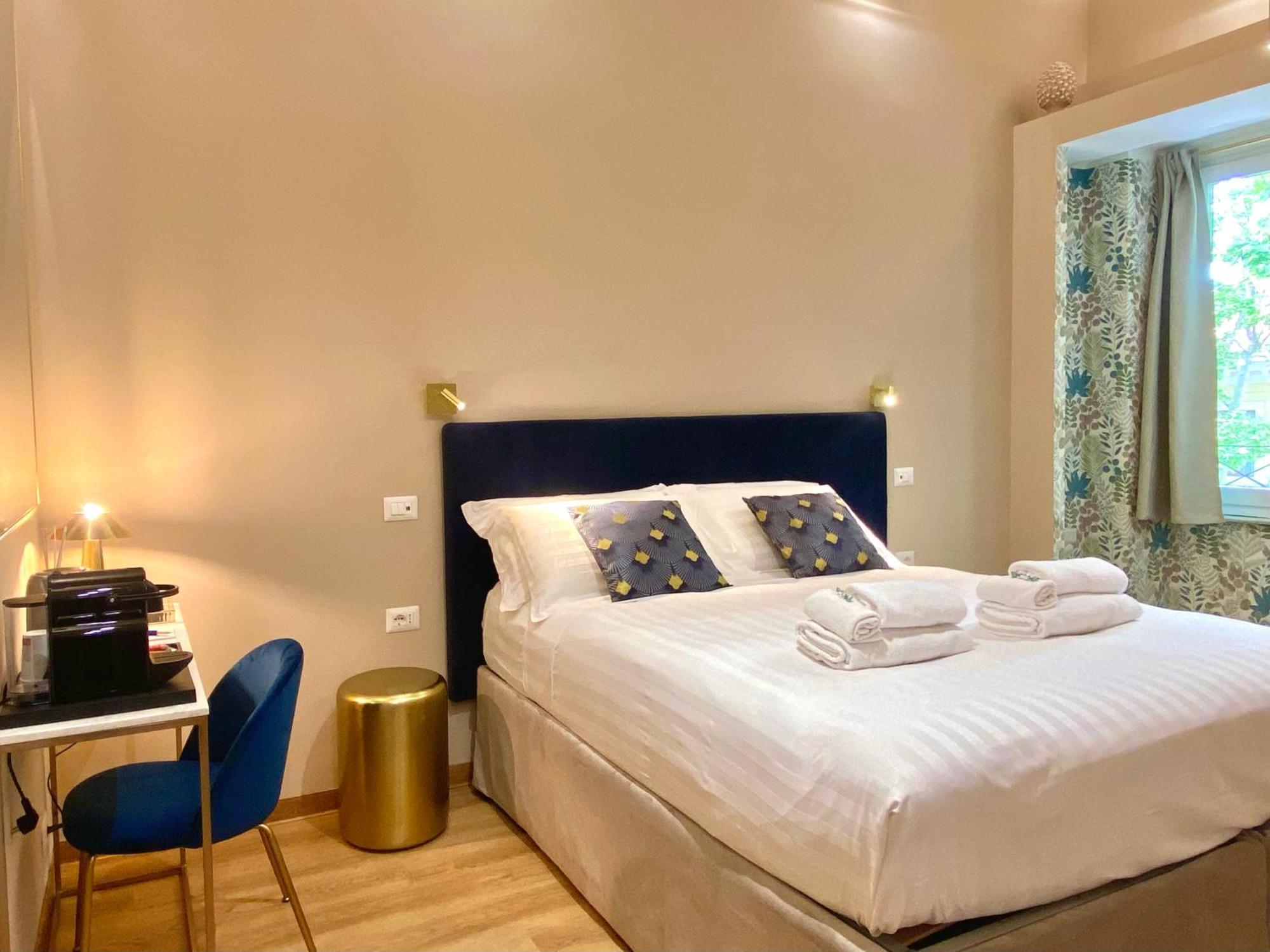 Queen Of Rome Luxury Rooms Roma Exterior foto