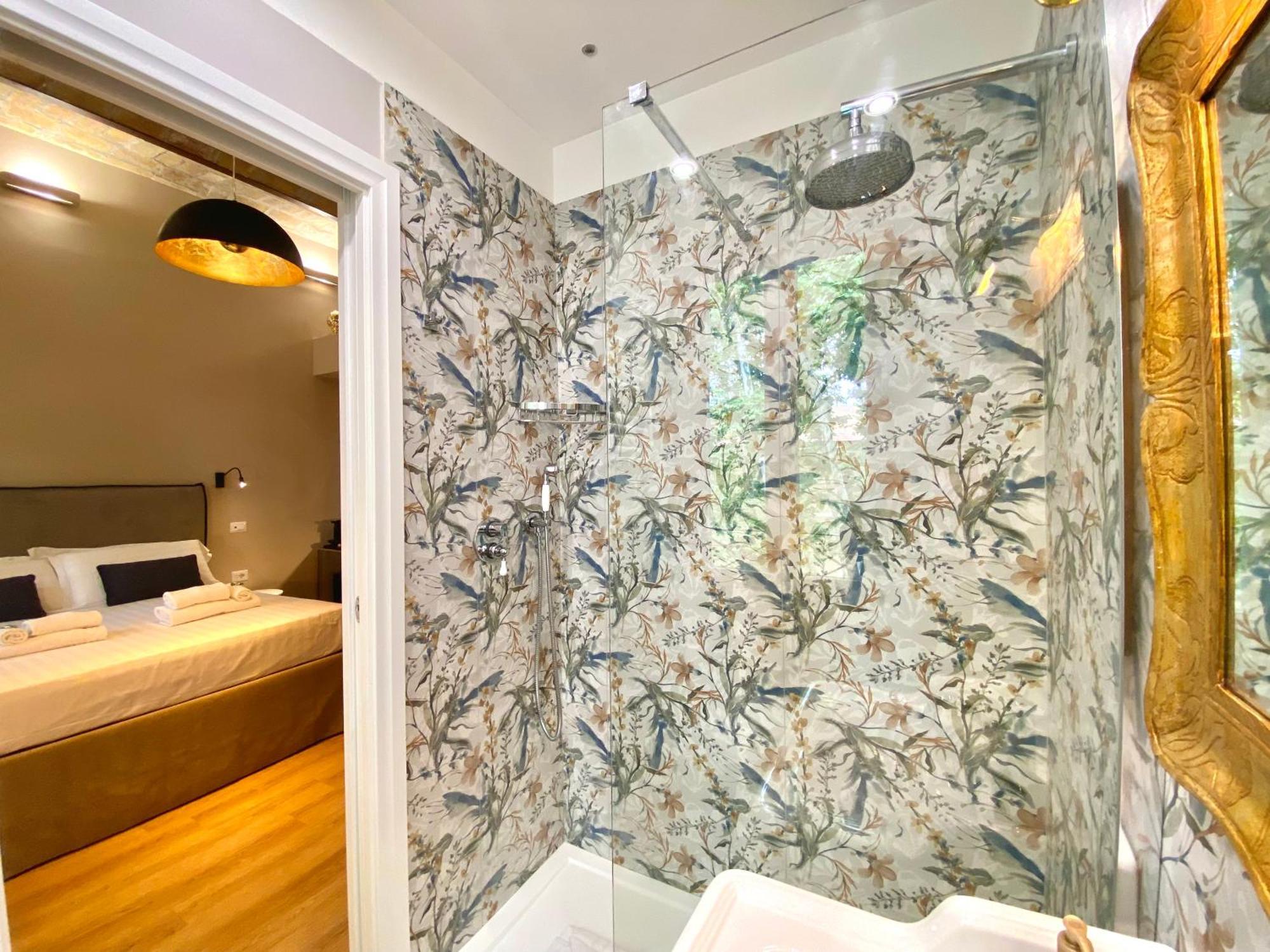 Queen Of Rome Luxury Rooms Roma Exterior foto