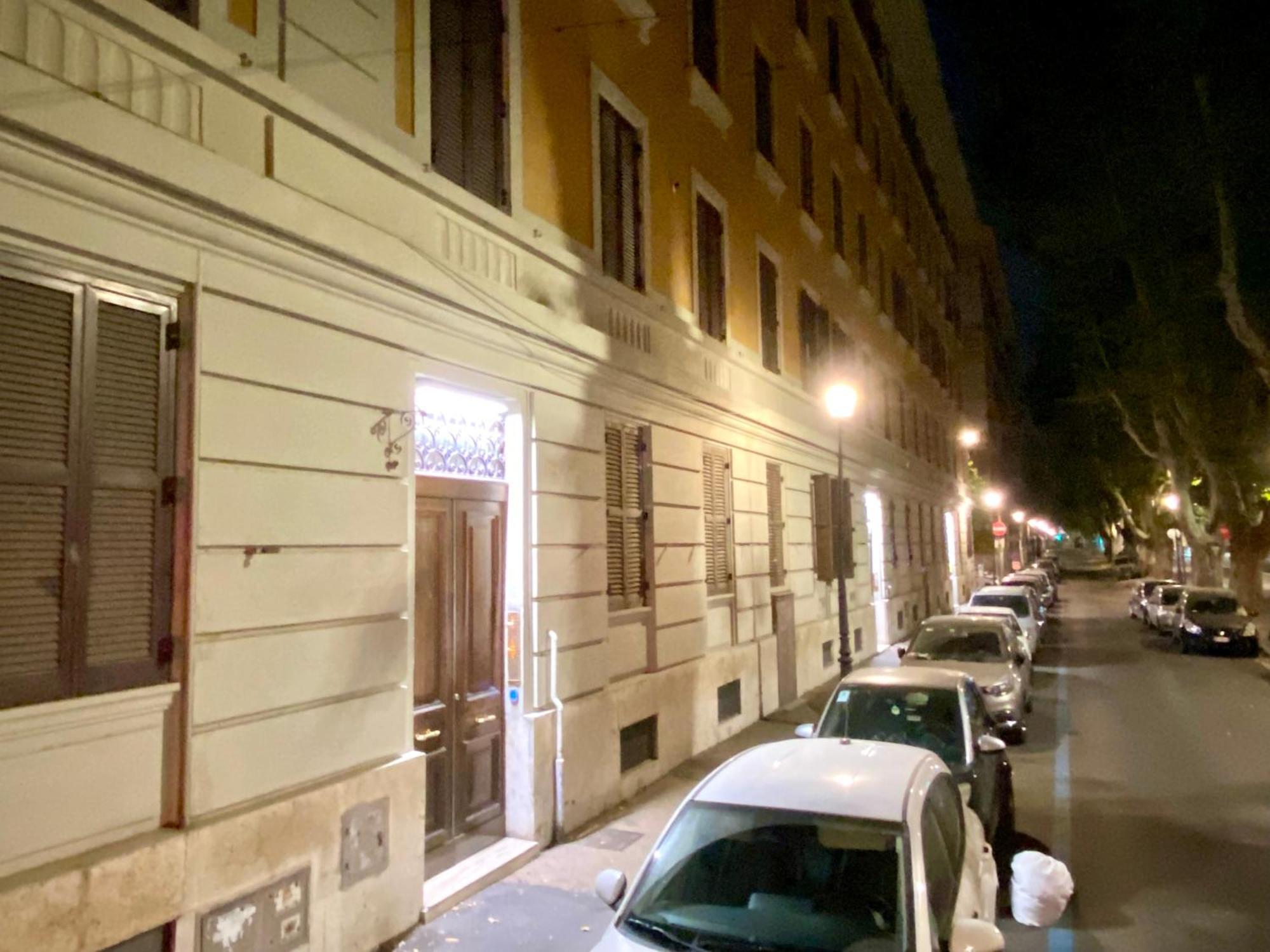 Queen Of Rome Luxury Rooms Roma Exterior foto