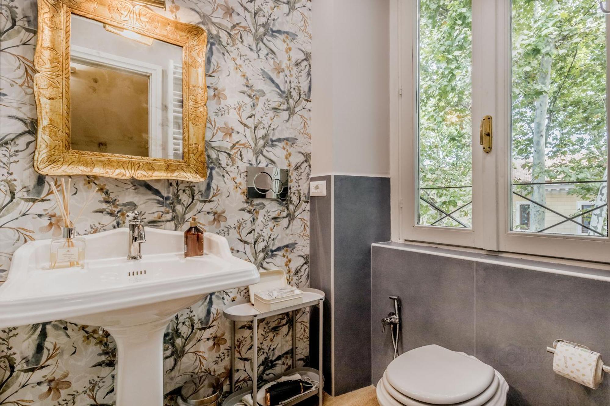 Queen Of Rome Luxury Rooms Roma Exterior foto